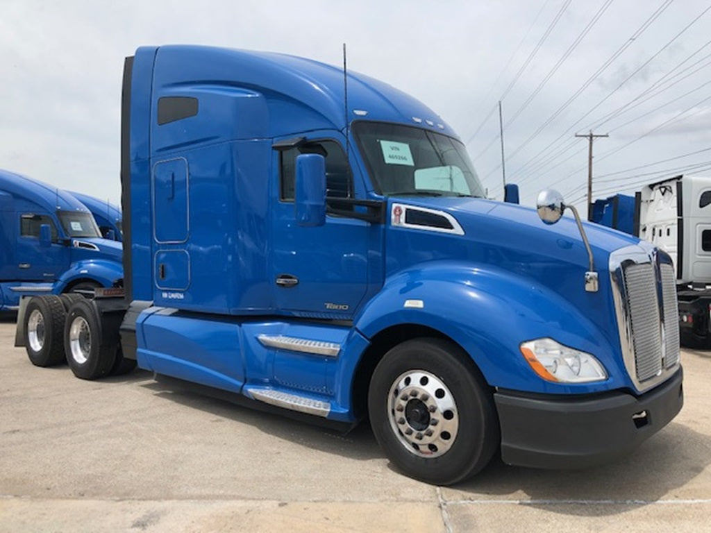 2016 Kenworth T680, 455 HP, AUTO, Big Sleeper, Fridge, NEW VIRGIN TIRE