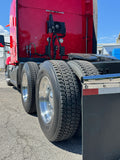 2021 KW Kenworth T680, AUTO, FRESH VIRGIN TIRES,Double bunk,  580k Miles!!!!