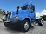2019 Freightliner Cascadia Daycab 321k LOW MILEAGE  LOCAL TRUCK or Toy Hauler