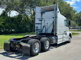 2014 VOLVO VNL630, D13, 425HP, AUTO, 561K MILES!