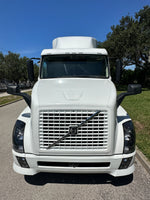 2014 VOLVO VNL630, D13, 425HP, AUTO, 561K MILES!