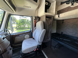 2014 VOLVO VNL630, D13, 425HP, AUTO, 561K MILES!