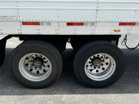 2015 Utility 300R 53 ft Reefer Trailer, 24k hours, Virgin Tires, Tire Inflation system.