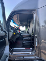 2022 KW T680 Cummins, AUTOMATIC 12 Spd, 605k, Thermo King APU, NEW TIRES
