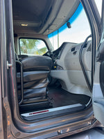 2022 KW T680 Cummins, AUTOMATIC 12 Spd, 605k, Thermo King APU, NEW TIRES