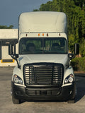 2015 Freightliner Cascadia 113 Evolution LOW MILES Day Cab