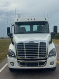 2019 Freightliner Cascadia Daycab MANUAL GREAT LOCAL TRUCK or Toy Hauler
