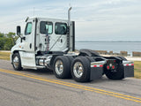 2019 Freightliner Cascadia Daycab MANUAL GREAT LOCAL TRUCK or Toy Hauler