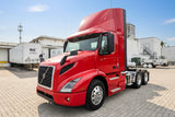 2021 Volvo VNR64T300 Day Cab Semi Truck D13 Engine I-Shift, ONLY 327k miles