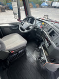 2021 Volvo VNR64T300 Day Cab Semi Truck D13 Engine I-Shift, ONLY 327k miles