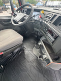 2021 Volvo VNR64T300 Day Cab Semi Truck D13 Engine I-Shift, ONLY 327k miles