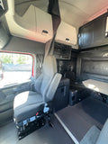 2023 FREIGHTLINER CASCADIA 126, DD15, DT-12 AUTO,557k miles, APU, Driver Loft!