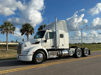 2017 Peterbilt 579 WARRANTY, Fedex Specs, NEW ENGINE!
