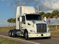 2017 Peterbilt 579 WARRANTY, Fedex Specs, NEW ENGINE!