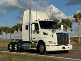 2017 Peterbilt 579 WARRANTY, Fedex Specs, NEW ENGINE!
