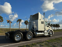 2017 Peterbilt 579 WARRANTY, Fedex Specs, NEW ENGINE!
