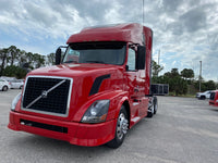 2013 Volvo VNL 670 CUMMINS ISX, AUTO, APU, INVERTER, 605K Miles