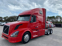 2013 Volvo VNL 670 CUMMINS ISX, AUTO, APU, INVERTER, 605K Miles
