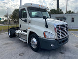 2012 Freightliner Cascadia Daycab 617k GREAT LOCAL TRUCK or Toy Hauler