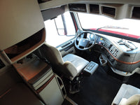 2009 Volvo VNL 670