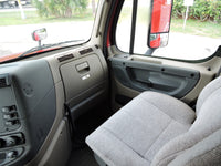 2011 Freightliner Cascadia 125