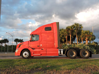 2012 Volvo VNL64T670