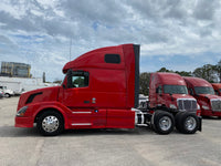 2013 Volvo VNL 670 CUMMINS ISX, AUTO, APU, INVERTER, 605K Miles