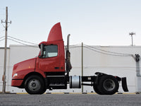2005 Volvo VNM64T200 Day Cab
