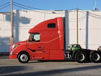 3 X 2013 Volvo VNL 670 CUMMINS ISX, AUTO, APU, INVERTER, 600K