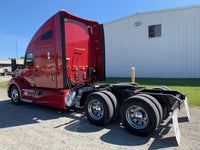 2015 Kenworth T680, 485 HP, AUTO, Big Sleeper, Fridge, Inverter 720k