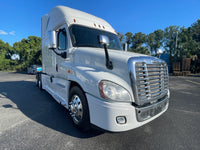 2016 Freightliner Cascadia 125, Cummins ISX, 10 Speed, 450HP, TK APU!!!