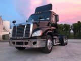 2012 Freightliner Cascadia Daycab 463k