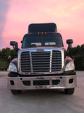 2012 Freightliner Cascadia Daycab 463k