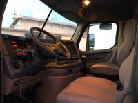 2012 Freightliner Cascadia Daycab 463k