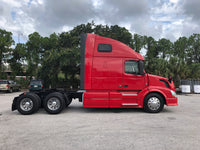 2015 Volvo VNL 670 D13, 10 Speed,  ONLY 482 MILES, One Owner, MINT!