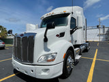 2015 Peterbilt 579 10 Spd, 709k MILES,Double Bunk, Inverter, New Brakes