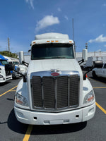 2015 Peterbilt 579 10 Spd, 709k MILES,Double Bunk, Inverter, New Brakes