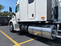 2015 Peterbilt 579 10 Spd, 709k MILES,Double Bunk, Inverter, New Brakes