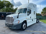 2017 Freightliner Cascadia EVO, Cummins ISX, AUTO, APU, 636k Miles