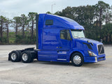 2013 Volvo VNL 670 CUMMINS ISX, NEW ENGINE IN 2016, 522K, FRIDGE, MICROWAVE, LED HEADLIGHTS