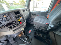 2015 Peterbilt 579 10 Spd, 709k MILES,Double Bunk, Inverter, New Brakes