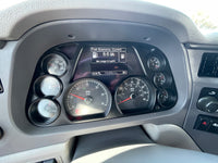 2015 Peterbilt 579 10 Spd, 709k MILES,Double Bunk, Inverter, New Brakes