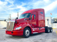 2015 Kenworth T680, 485 HP, AUTO, Big Sleeper, Fridge, Inverter 720k