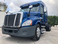 2011 FRHT Cascadia Midroof Detroit DD15, 10 Speed, CLEAN SEMI TRUCK, Virgin tires