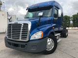 2011 FRHT Cascadia Midroof Detroit DD15, 10 Speed, CLEAN SEMI TRUCK, Virgin tires