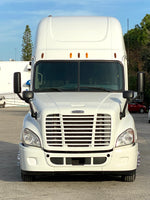 2011  Freightliner Cascadia, Detroit Diesel DD15, 10 Speed