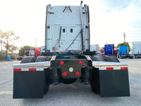 2011  Freightliner Cascadia, Detroit Diesel DD15, 10 Speed