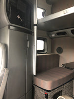 2019 VOLVO VNL860, D13, 455 HP, APU!!! 501K MILES!!!