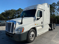 2013 Freightliner Cascadia 125, 599k, Cummins ISX, AUTO, APU, Fresh Rubber