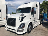 2012 Volvo VNL 670 Semi Truck, 8 NEW TIRES,WORKSTATION, FRIDGE